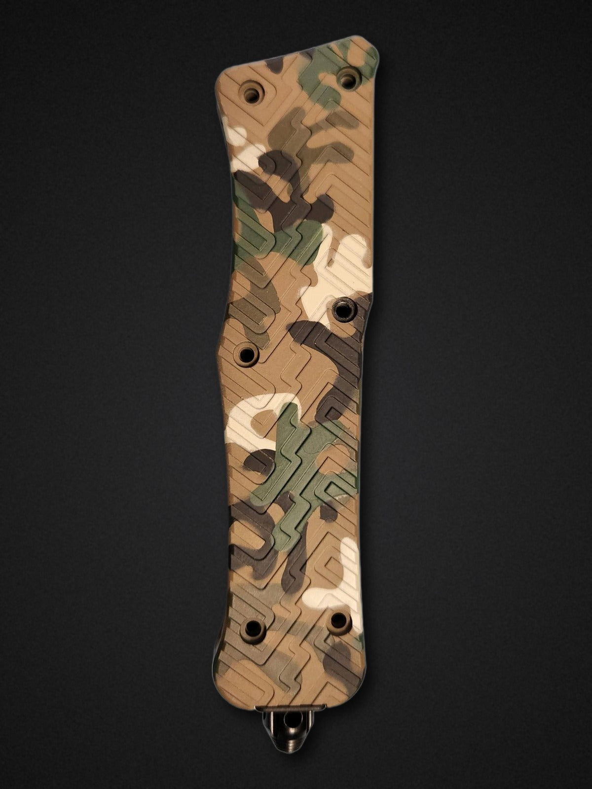 Custom Cerakote knife handle - multicam camo pattern